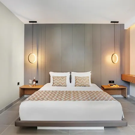 Luuks Luxury Ξενοδοχείο με διαμερίσματα 4*