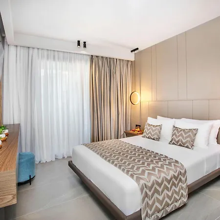 Luuks Luxury 4* Hanioti