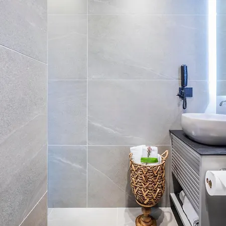 Aparthotel Luuks Luxury Hanioti