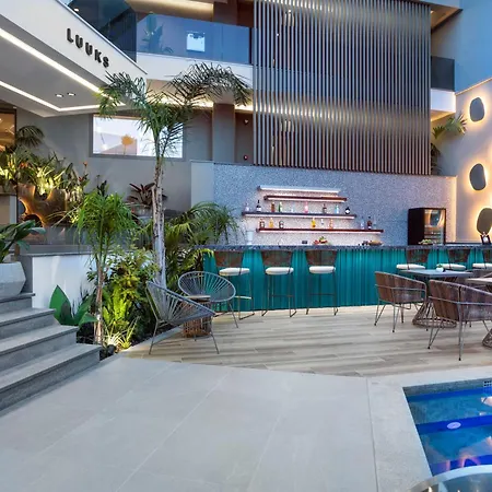 Luuks Luxury 4* هانيوتي