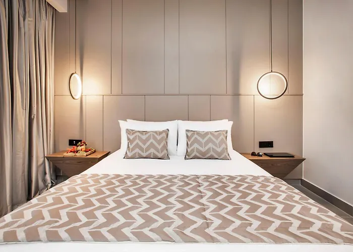 Luuks Luxury 4* Hanioti